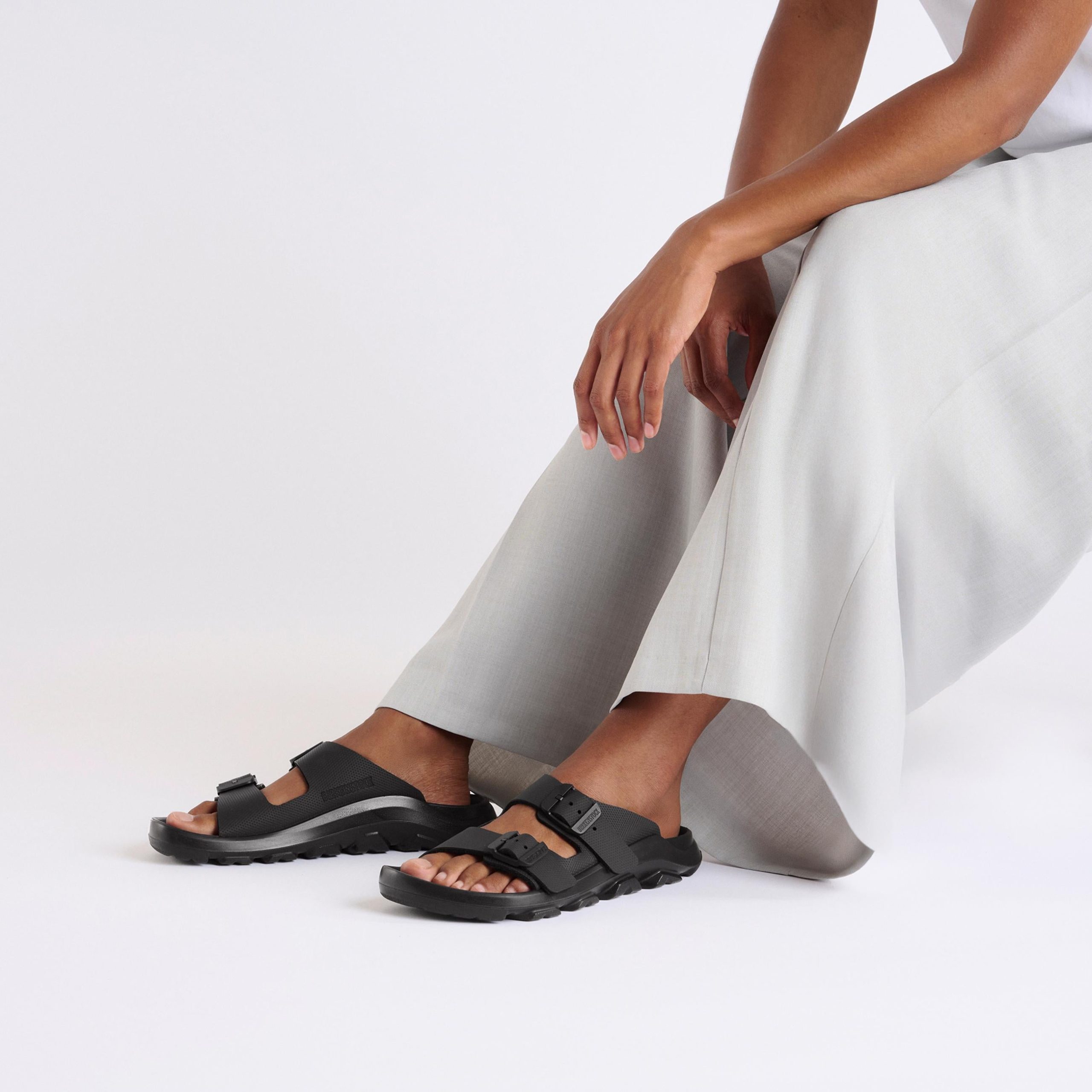 Mogami Terra Stealth 2-Strap Black Birko-Flor - Image 4